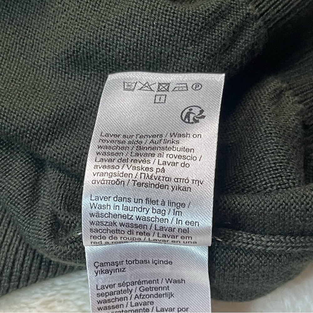 Lacoste V-Neck Jersey Knit Olive Green Sweater Preppy Large Minimalist Academia - Picture 10 of 11
